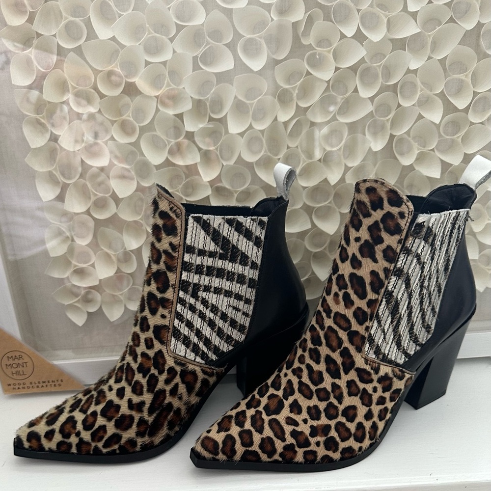 Ovyé Women's Leopard Ankle Boots